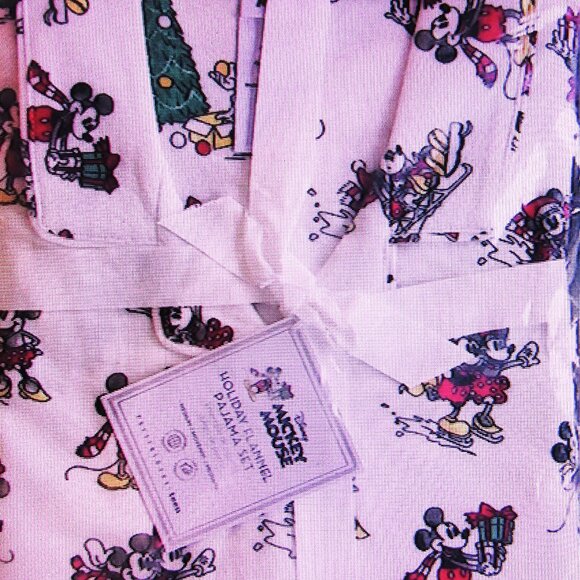 NEW POTTERY BARN TEEN DISNEY CHRISTMAS PAJAMAS  Sz L  NEW IN PACK - Picture 4 of 11